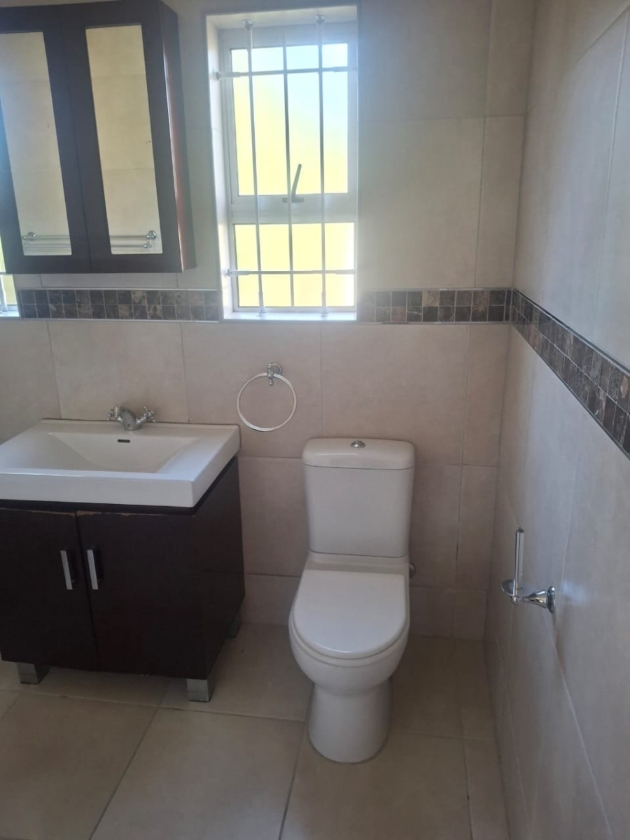 4 Bedroom Property for Sale in Vanes Estate Eastern Cape
